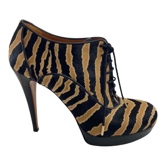 Gucci Zebra Print Pony Hair Leather Sz 10 EU 40 Lace Up Platform Bootie Heels - Picture 12 of 16